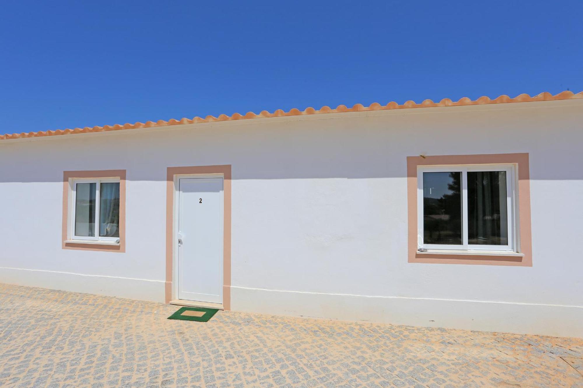 Quinta Da Ponte Lägenhet Odiáxere Rum bild